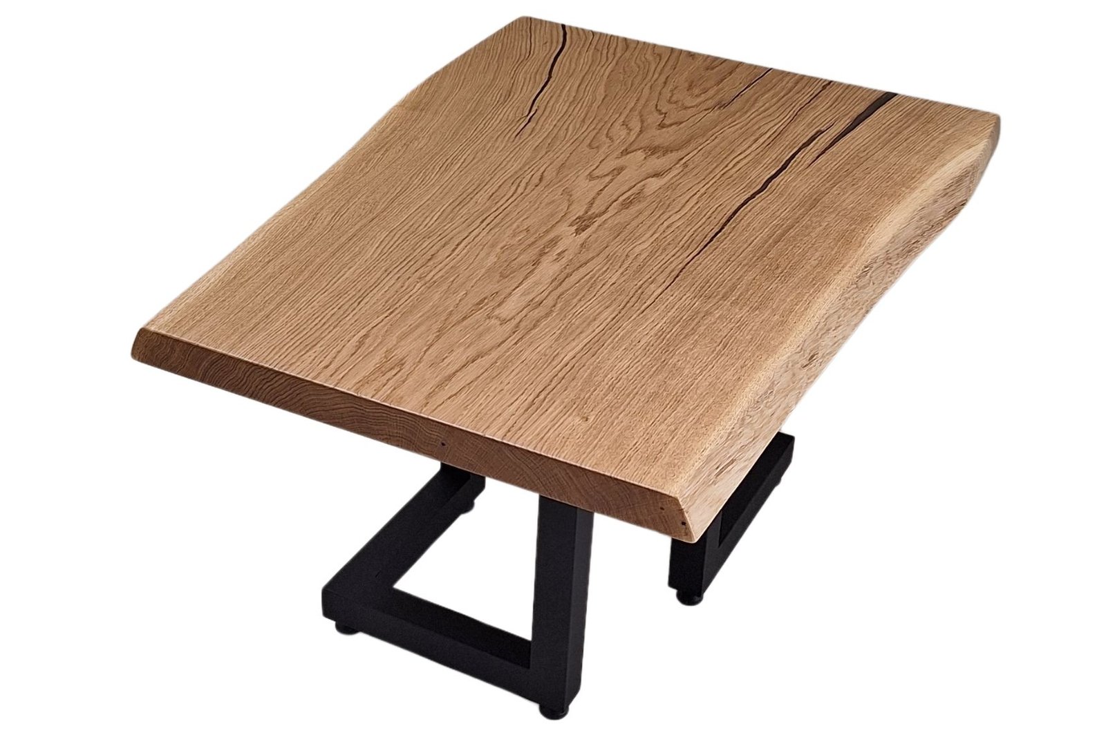 Table basse rustique en chêne massif avec finition naturelle