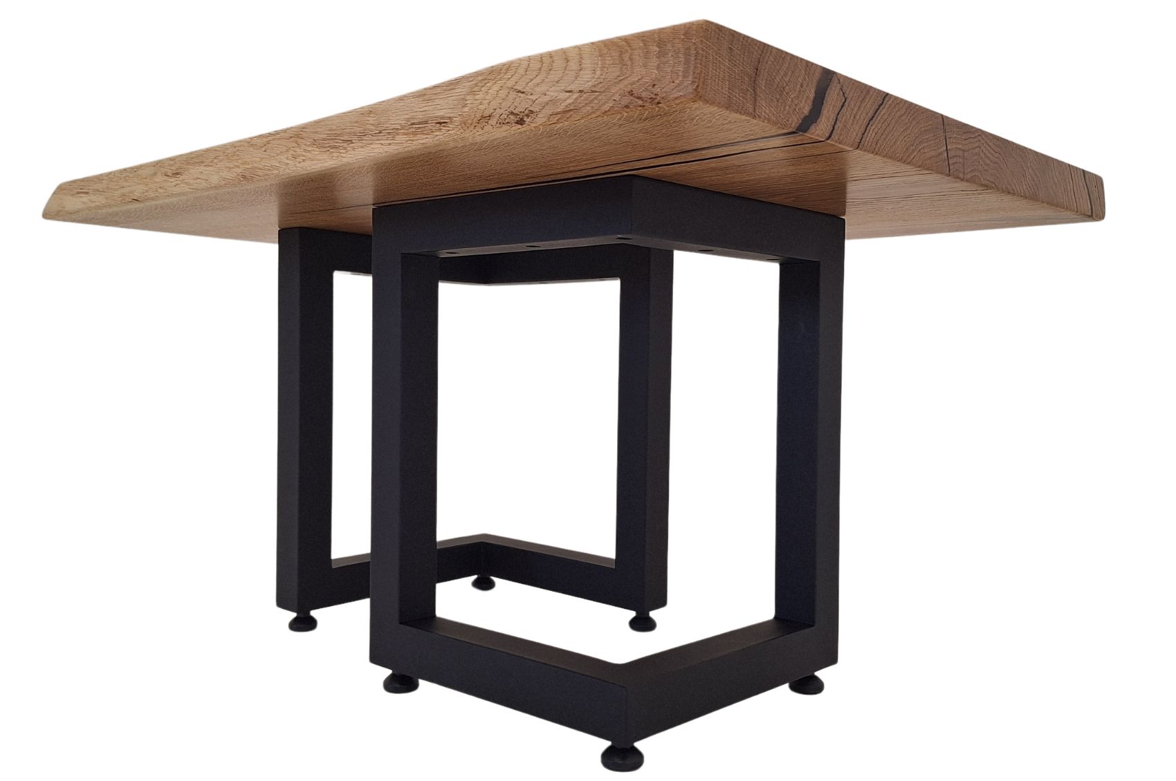 Table basse rustique en chêne massif avec finition naturelle