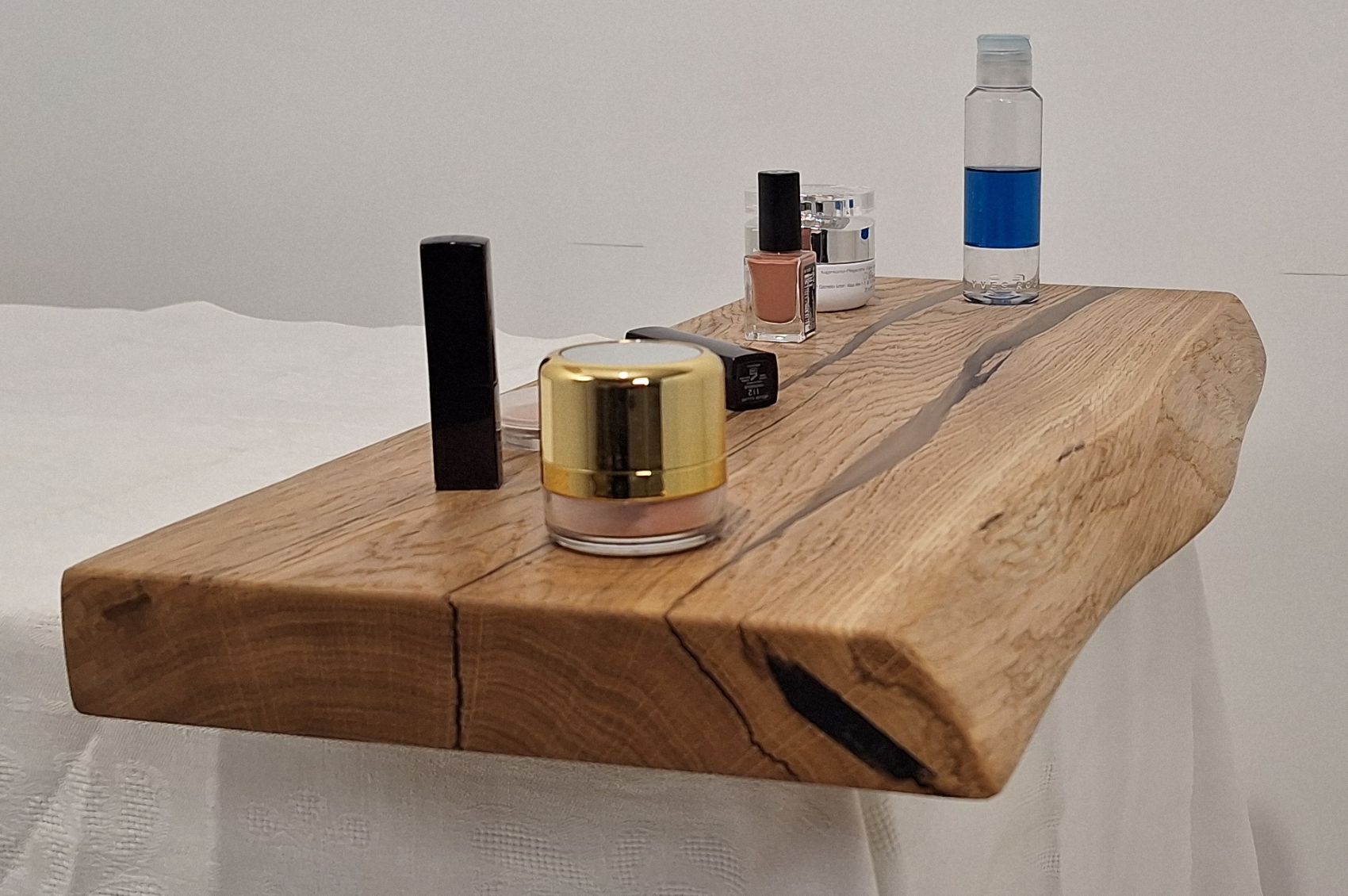 НП-600 30 Étagère murale en bois de chêne – 600 mm avec détails en résine